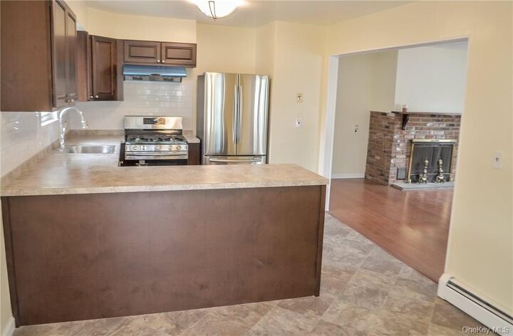 Property Photo:  11 Elm Street 2nd Floor  NY 10591 