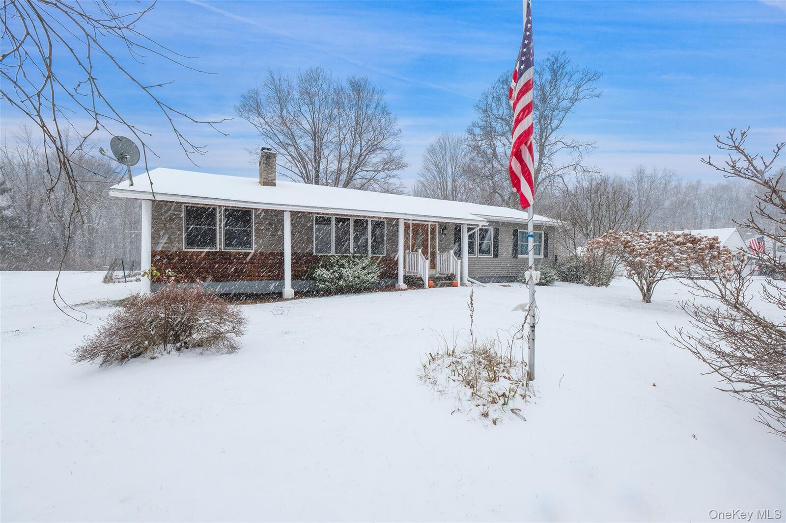 Property Photo:  445 N Quaker Lane  NY 12538 