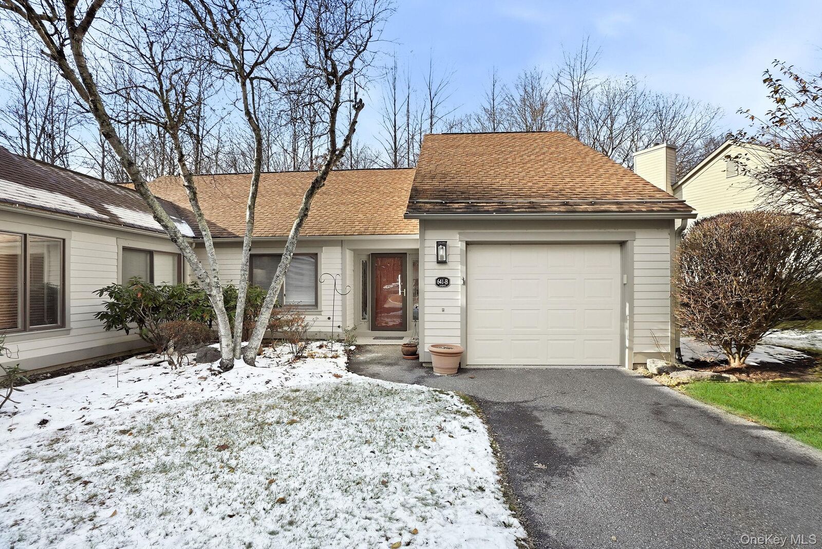 Property Photo:  641 Heritage Hills B  NY 10589 