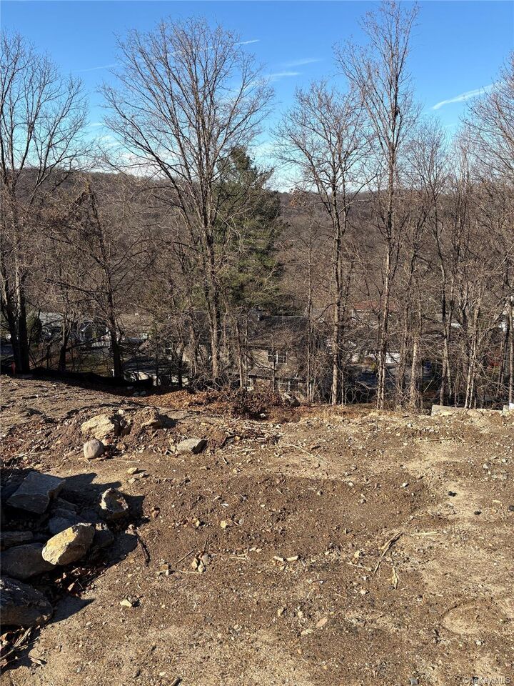 Property Photo:  775 Linda Avenue  NY 10594 