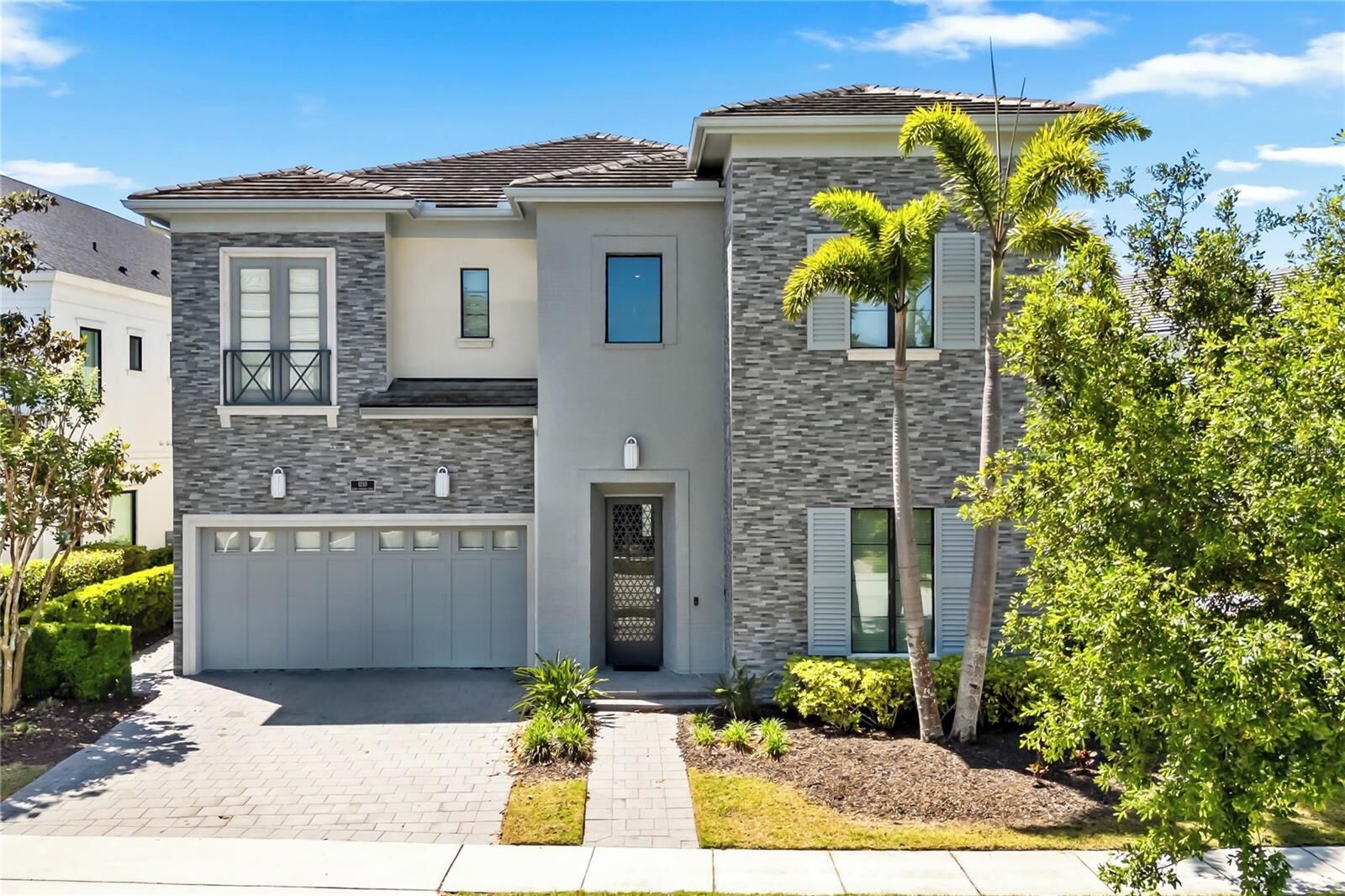 Property Photo: 1233 Grand Traverse Parkway FL 34747