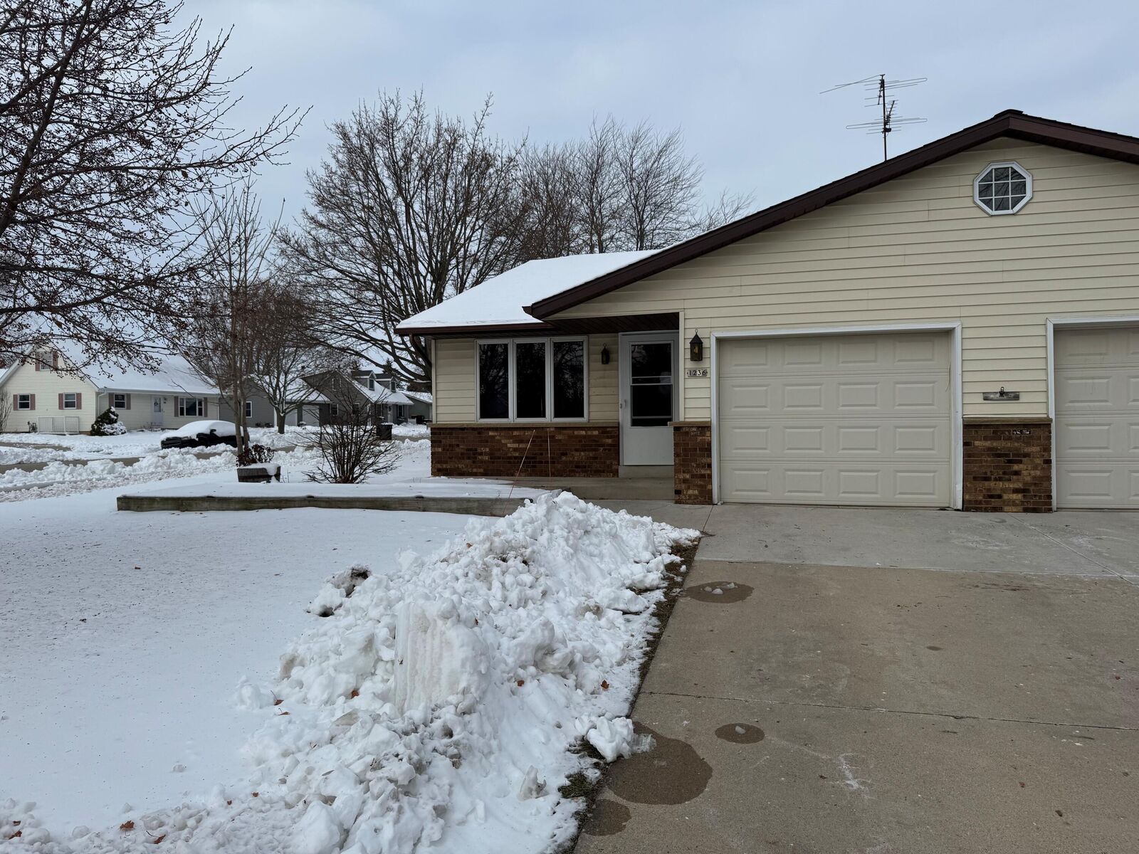 Property Photo: 1236 Wisconsin Ave WI 53070