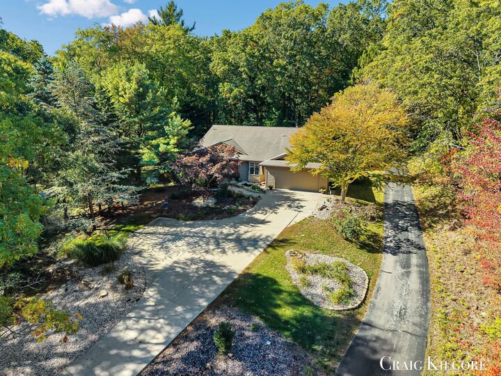 Property Photo: 17871 N Fruitport Road MI 49456