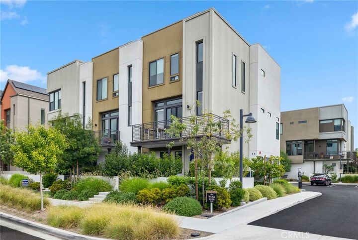 Property Photo: 160 Keeper CA 92618