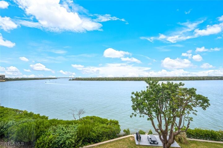 Property Photo:  4203 Bay Beach Lane 4E  FL 33931 