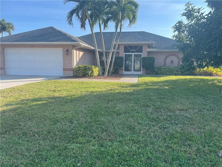 Property Photo:  2134 SE 16th Street  FL 33990 
