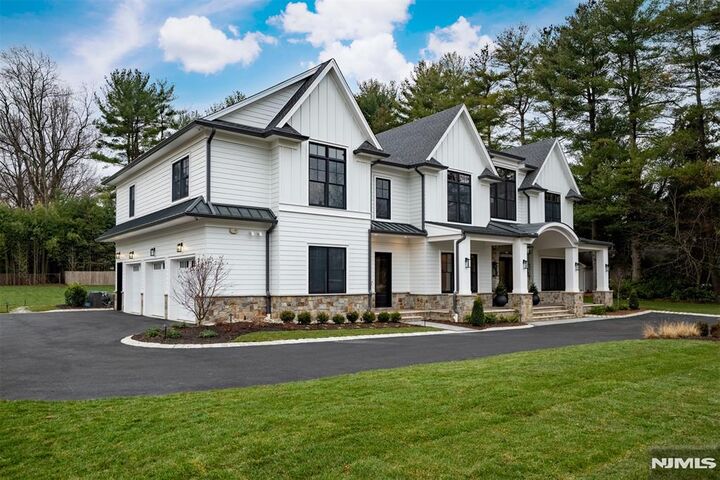 Property Photo:  12 Echo Ridge Road  NJ 07458 