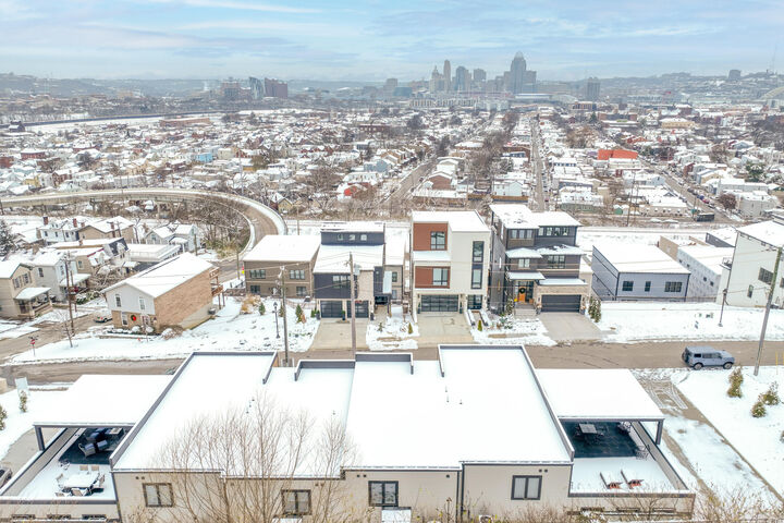 Property Photo:  100 W 14th Street  KY 41071 