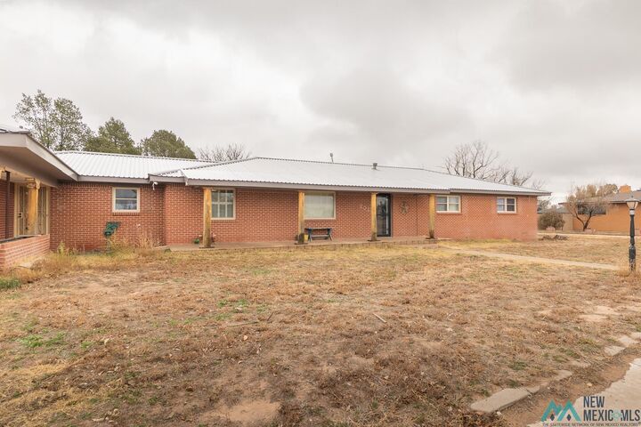 Property Photo: 104 N Toledo Street NM 88130