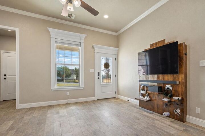 Property Photo:  2306 Creek Drive  TX 76048 
