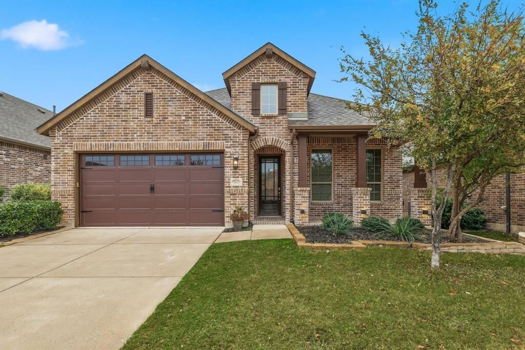 Property Photo: 2912 Winding Ridge Court TX 75068