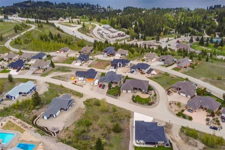 2587 St. Andrews Street — photo 1