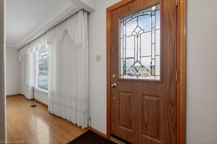 Property Photo: 43 Bonaventure Drive ON L9C 4P4