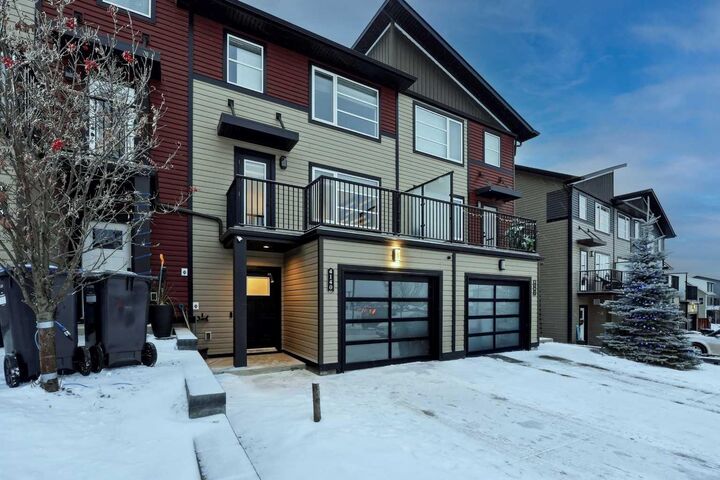 Photo de la propriété: 4140 Ryders Ridge Boulevard AB T4S 0T4