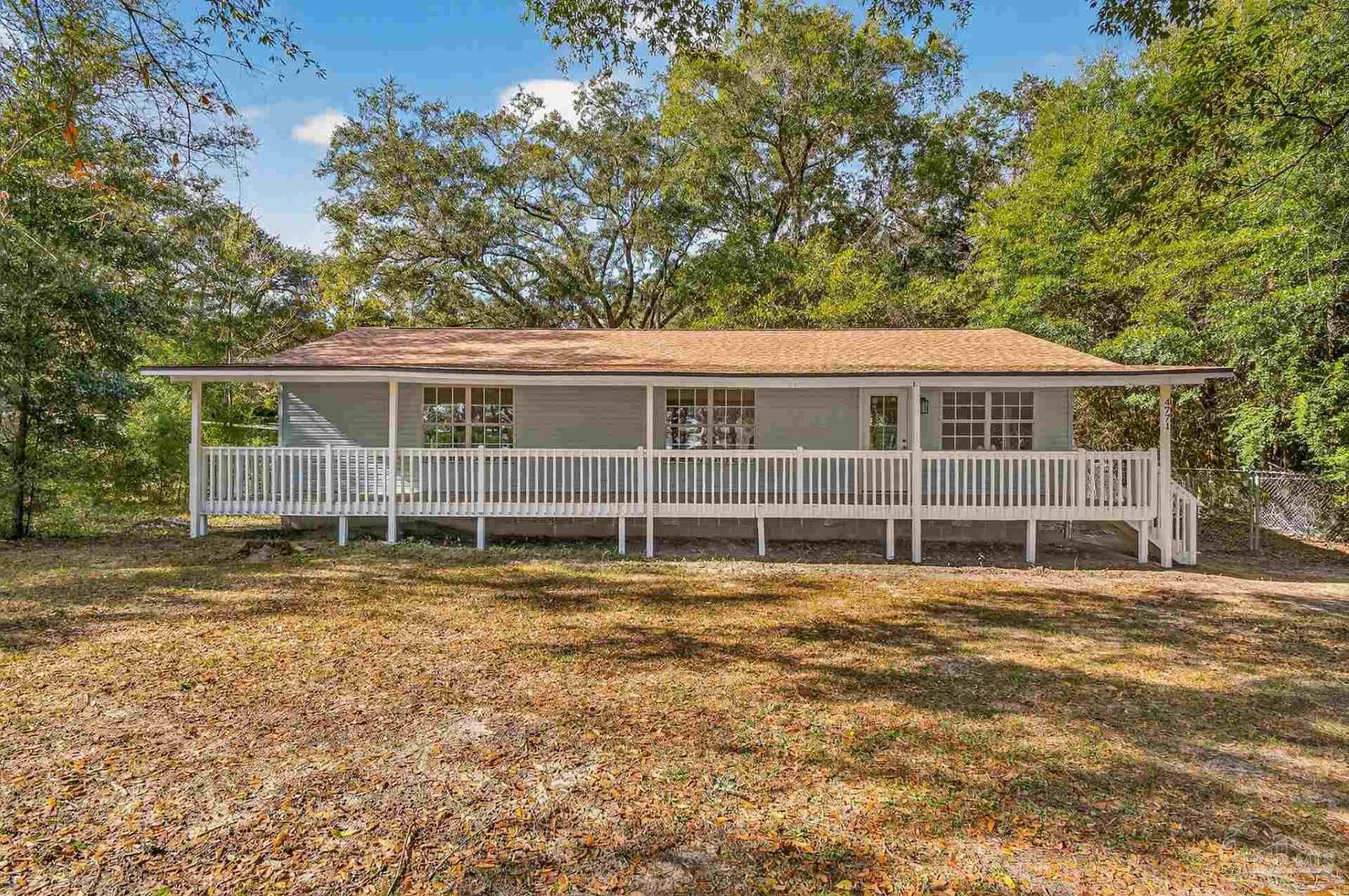 Property Photo: 4771 Carl Booker Rd FL 32583