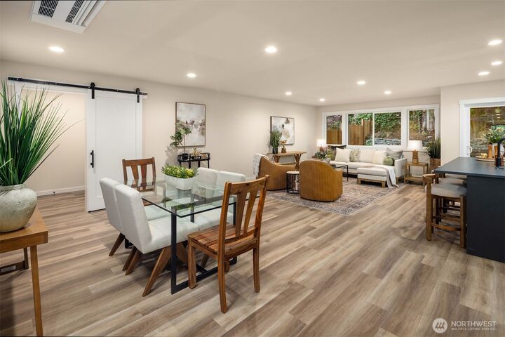 Property Photo:  11524  38th Avenue NE  WA 98125 