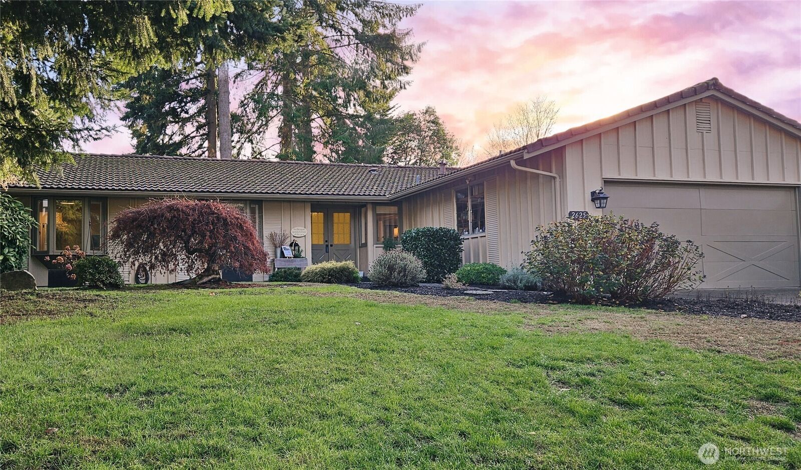 Property Photo:  2625 SW 320th Place  WA 98023 