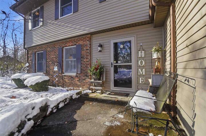 Property Photo: 1008 Hidden Valley Drive IN 47374