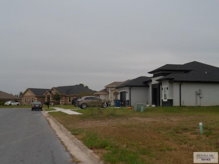 Property Photo: Lot 1 East Circulo Paradise TX 78586