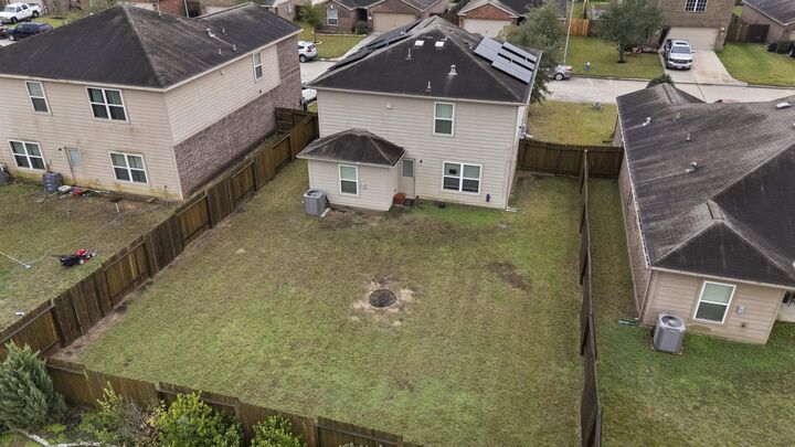 Property Photo: 8715 Nicoli Creek Drive TX 77338