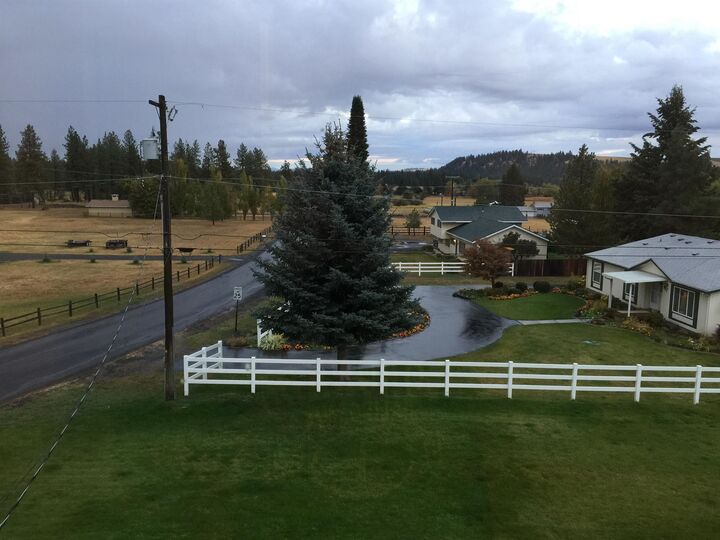 Property Photo: 324 N Silver Lake Ave WA 99022