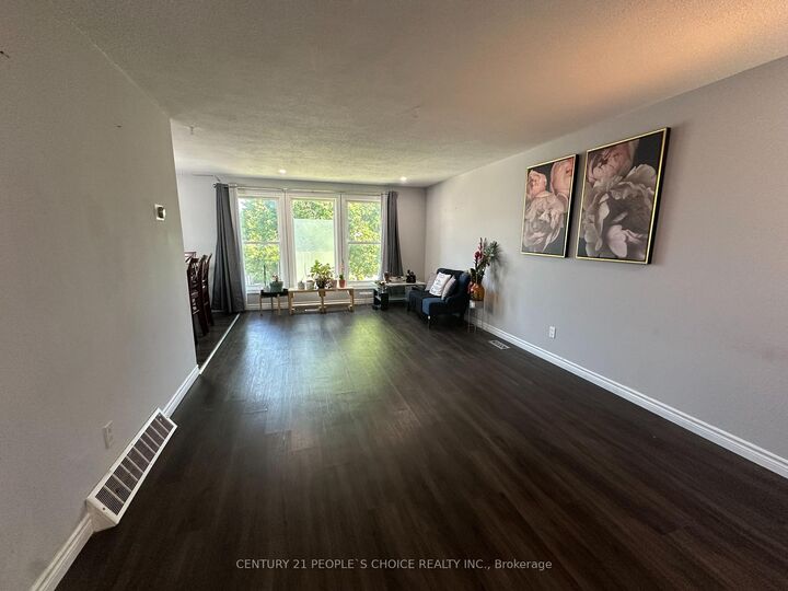 Property Photo:  88 Avonwood Drive 23  ON N4Z 1B3 