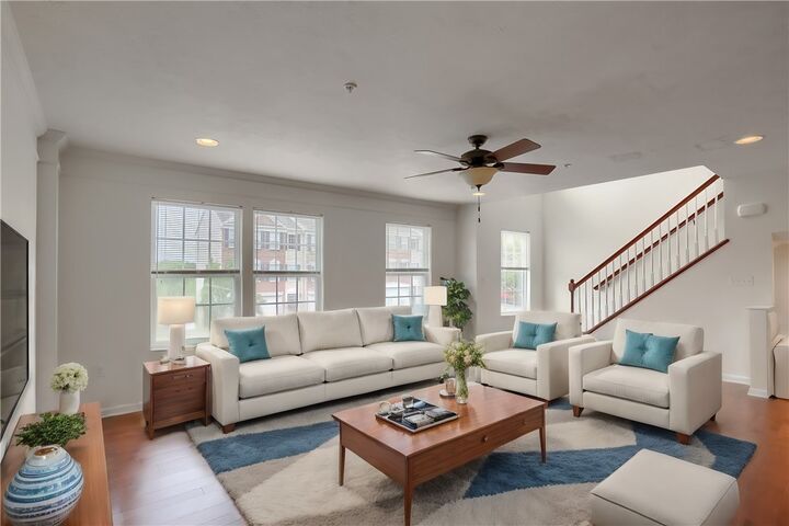 Property Photo:  219 Grace Manor Dr  PA 15108 