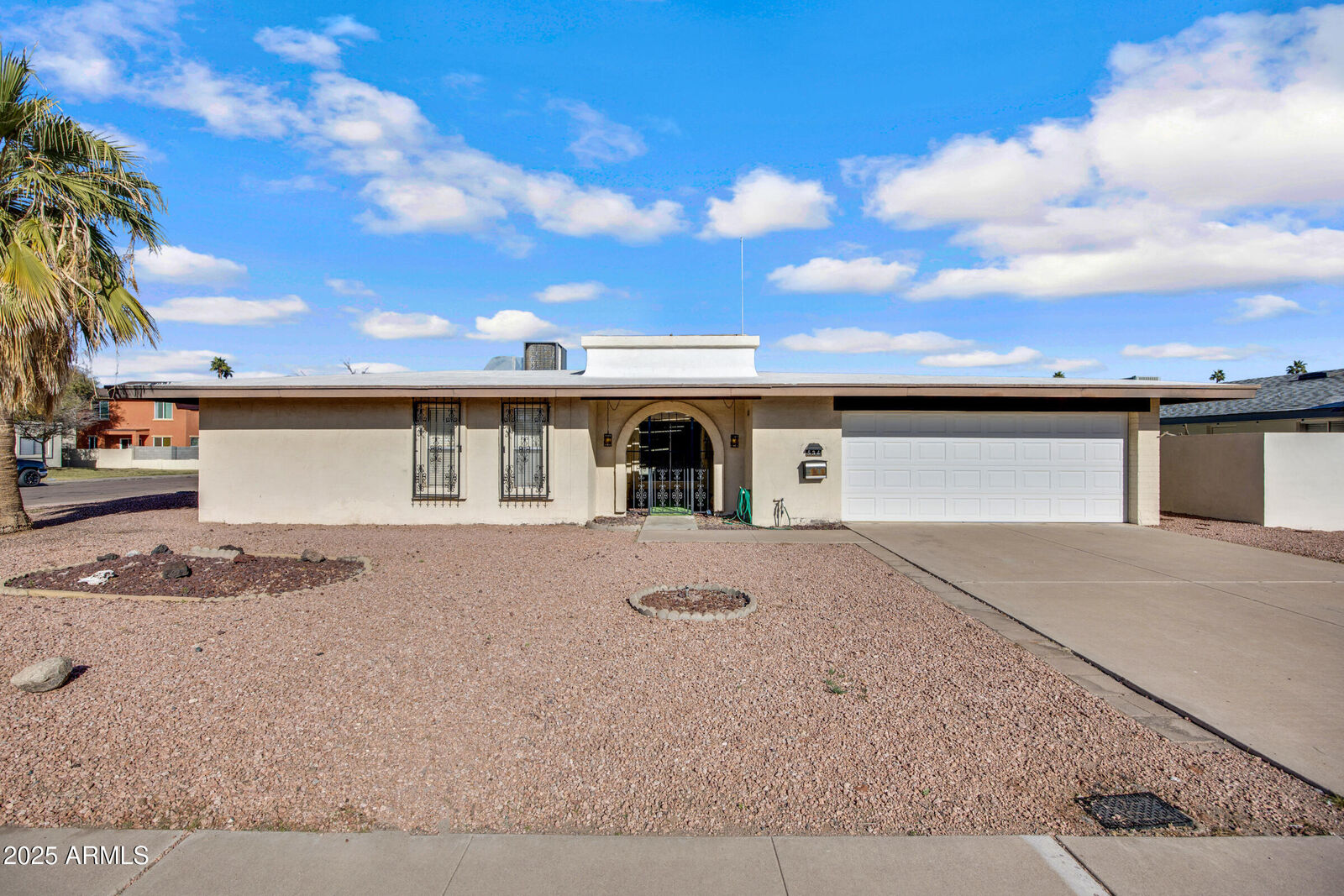 Property Photo:  3673 S Roosevelt Street  AZ 85282 