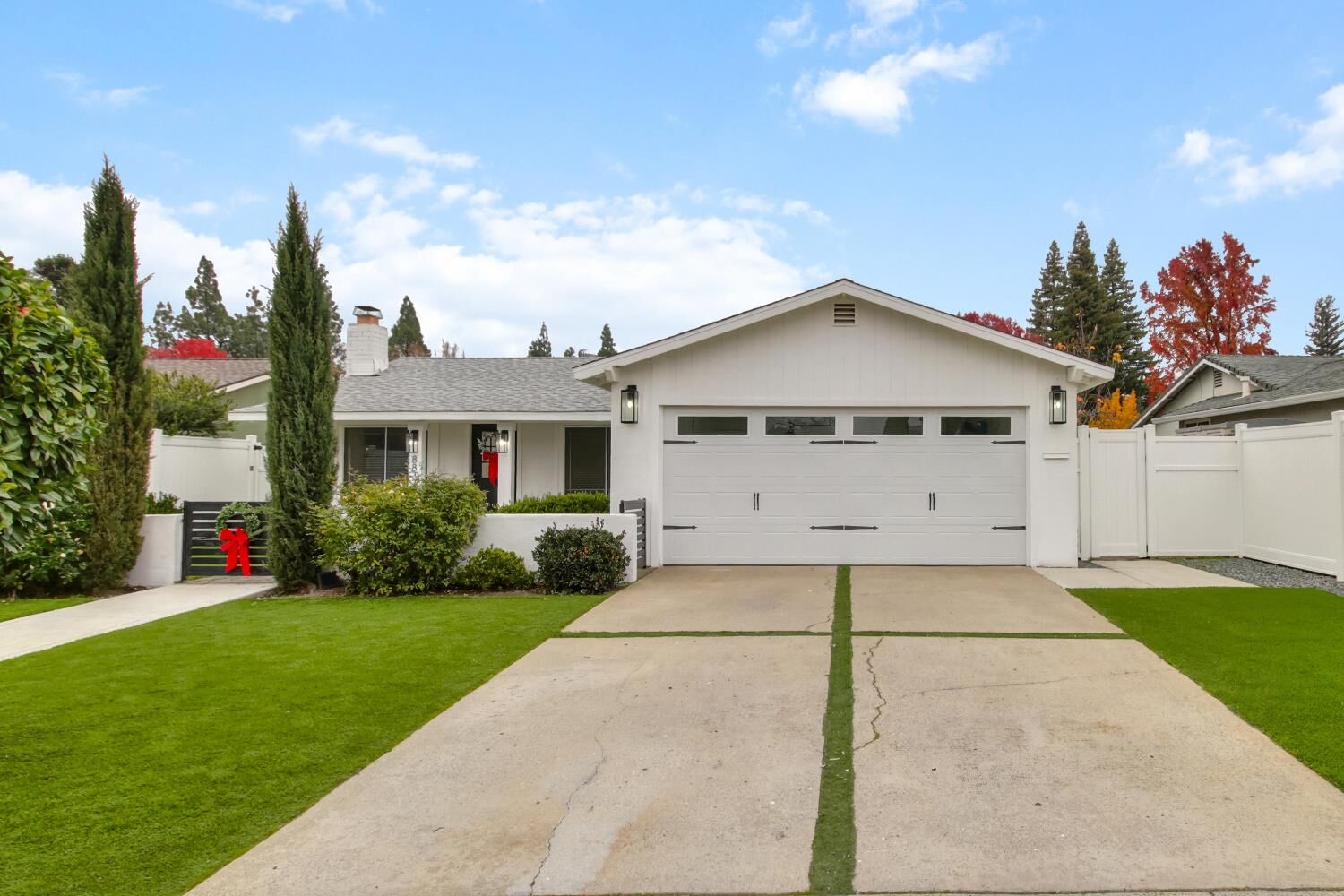 Property Photo: 8833 Grayling Way CA 95826