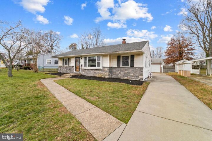Property Photo: 812 Beverly Drive NJ 08083