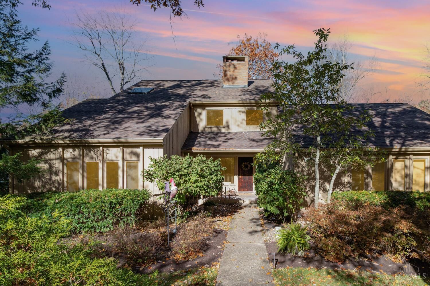 Property Photo: 559 Asbury Road OH 45255