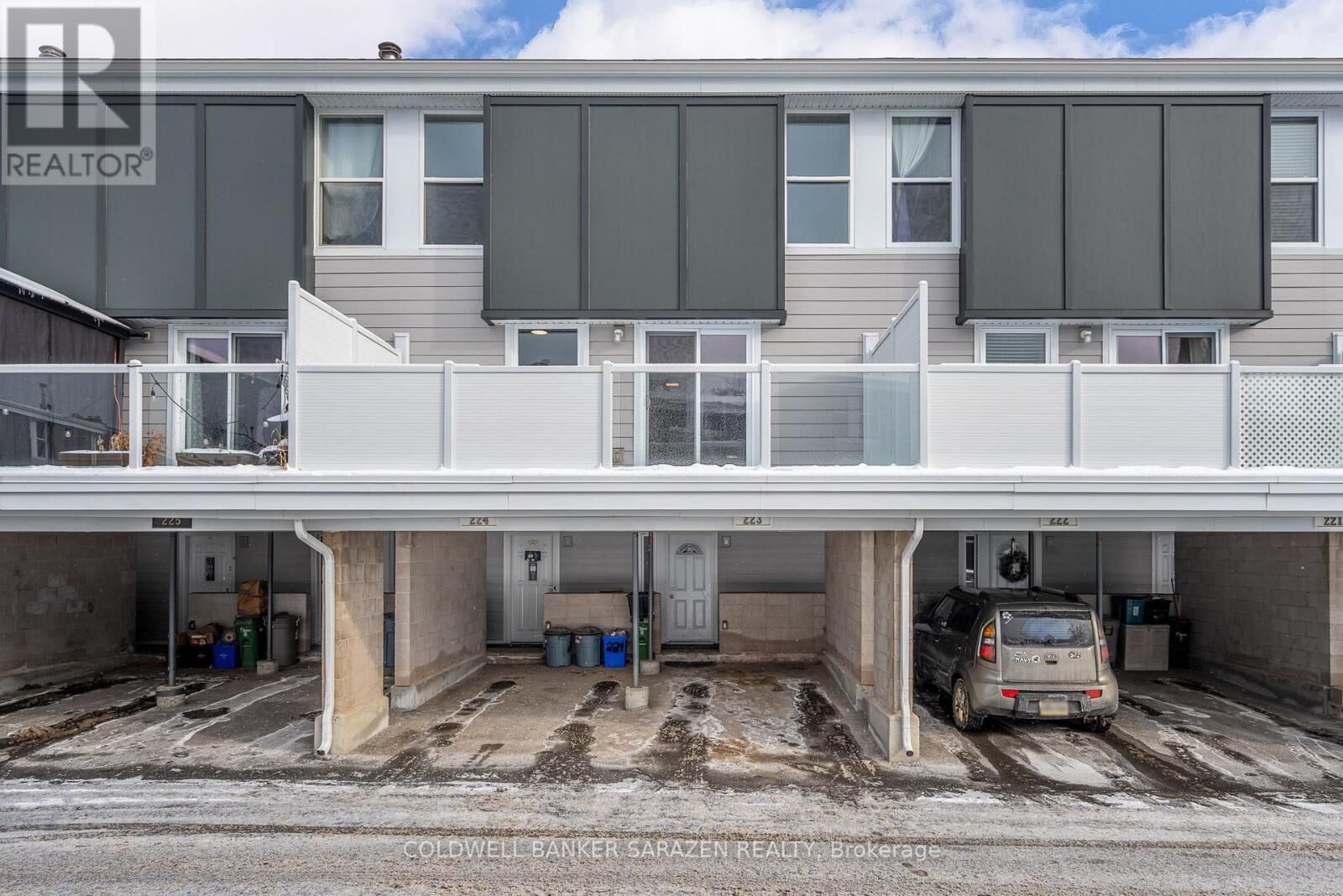 Property Photo: 3445 Uplands Drive 223 ON K1V 9N6