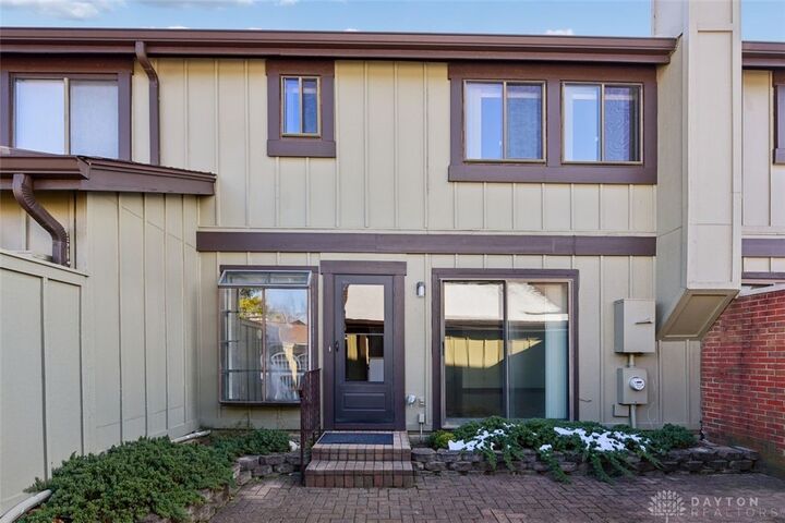 Property Photo: 6184 Quinella Way OH 45459