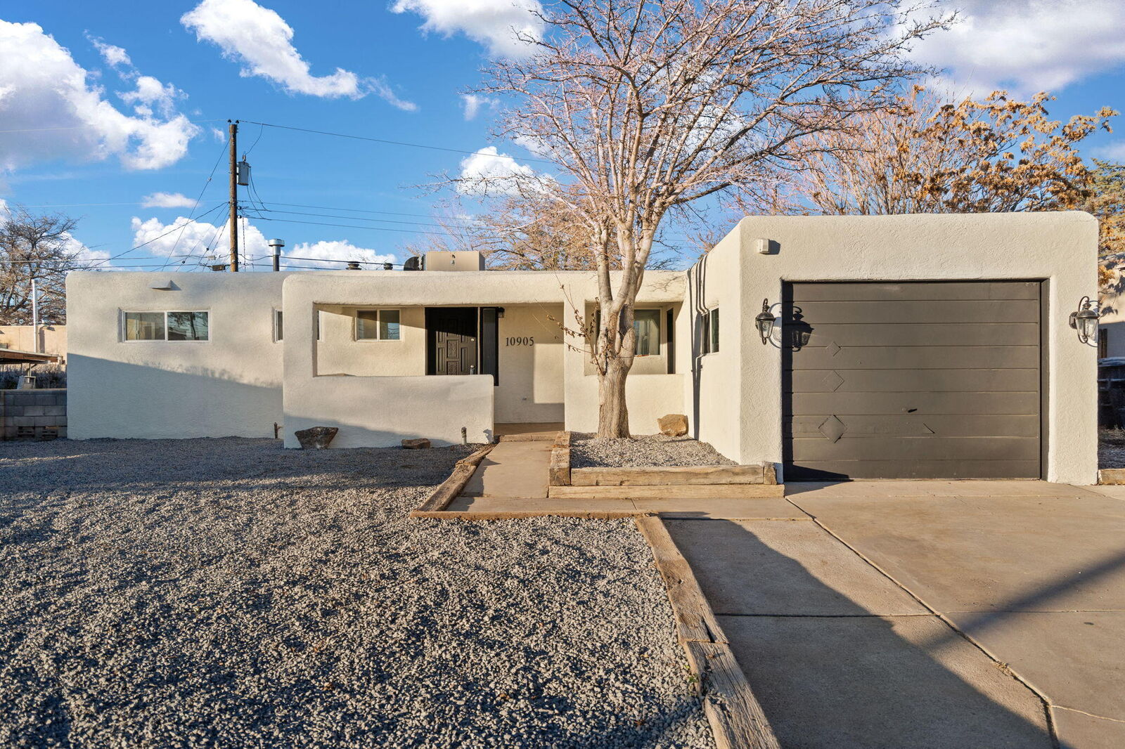 Property Photo: 10905 Woodland Avenue NE NM 87112