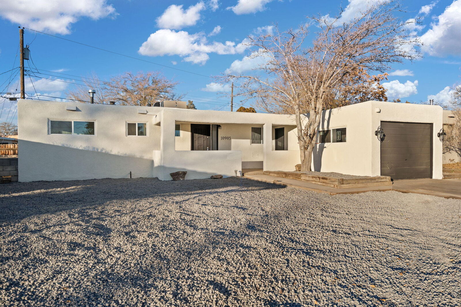 Property Photo:  10905 Woodland Avenue NE  NM 87112 