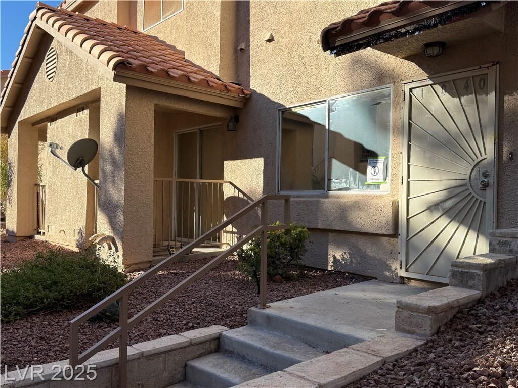 Property Photo: 2110 Los Feliz Street 1040 NV 89156