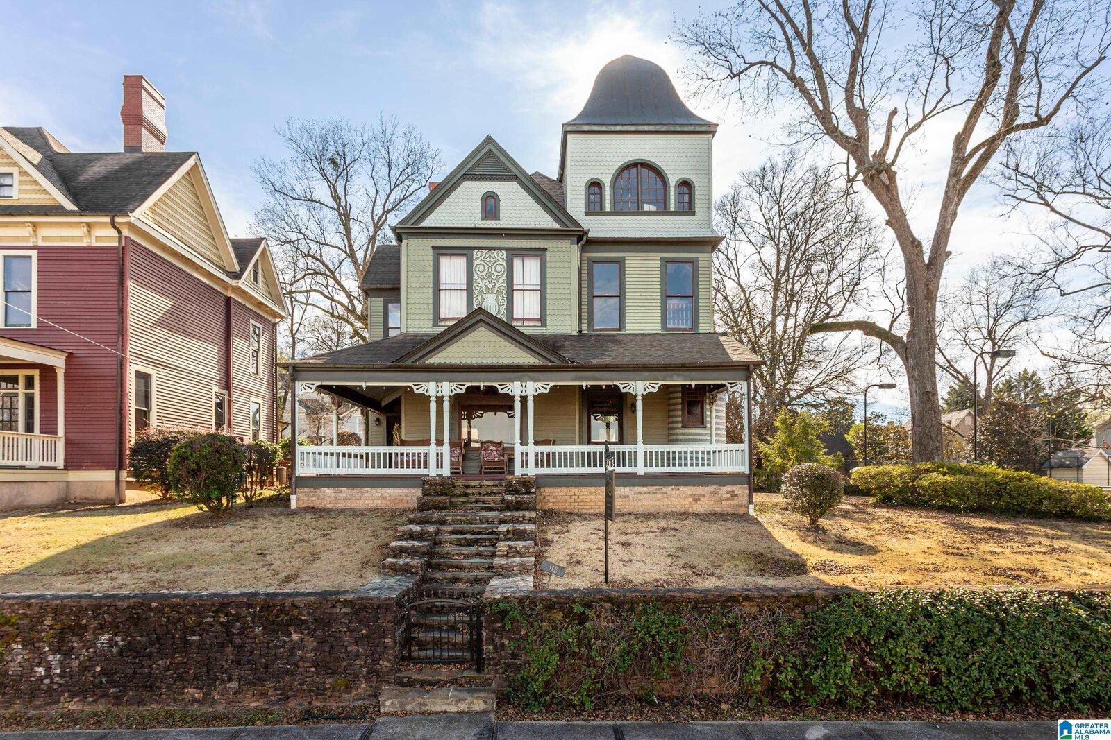Property Photo: 318 E 7th Street AL 36207