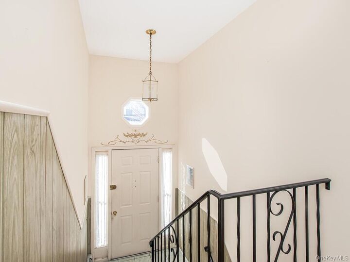 Property Photo:  127 Bellevue Place  NY 10703 