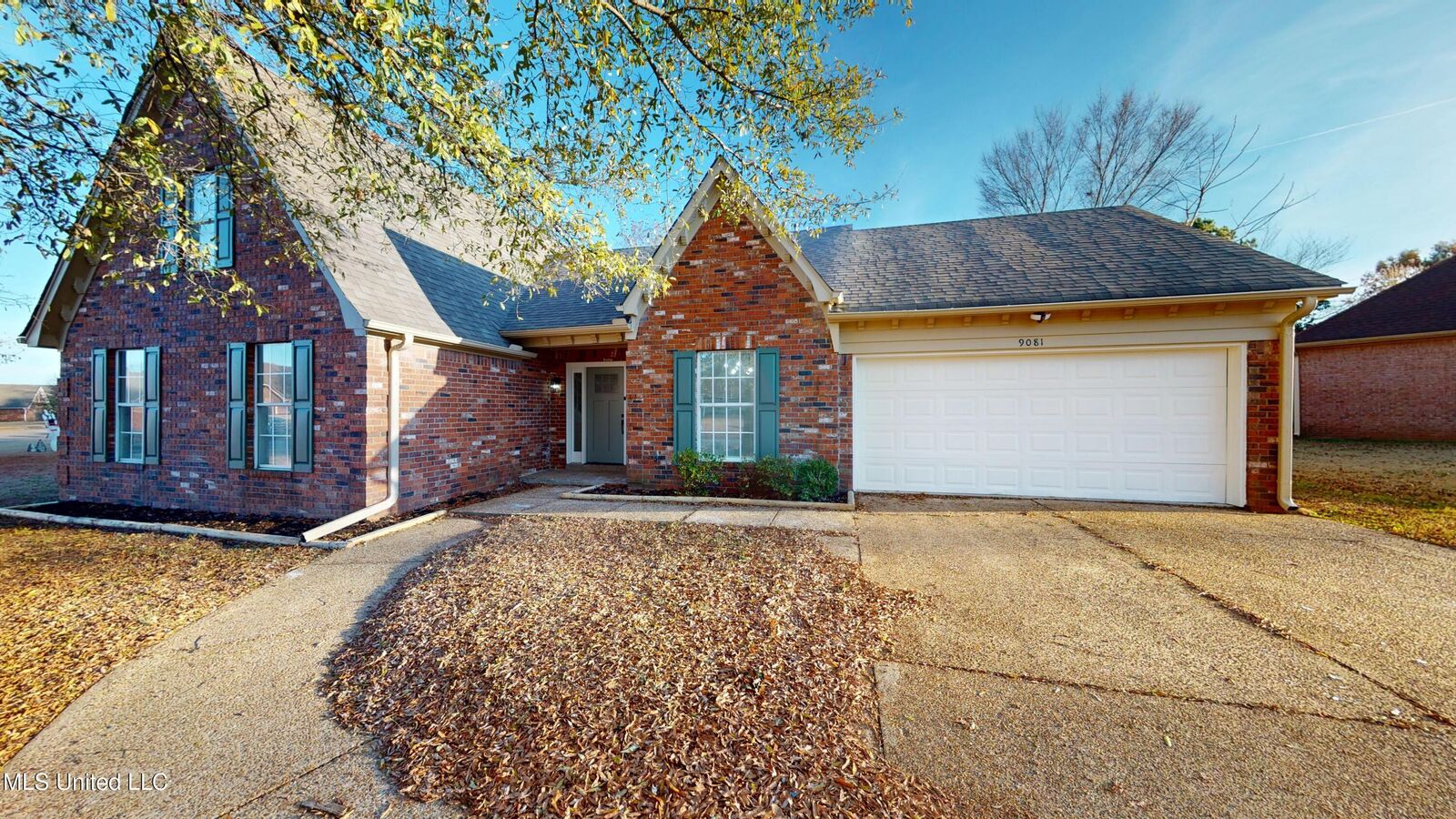 Property Photo:  9081 Lakeside Drive  MS 38654 