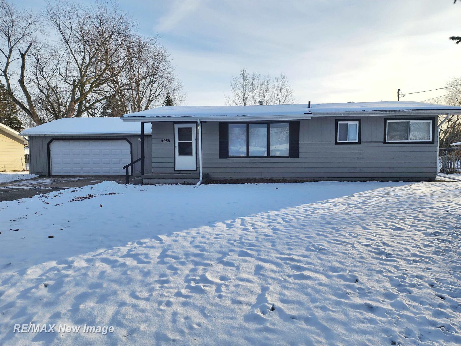 Property Photo: 4955 Hepburn Road MI 48603