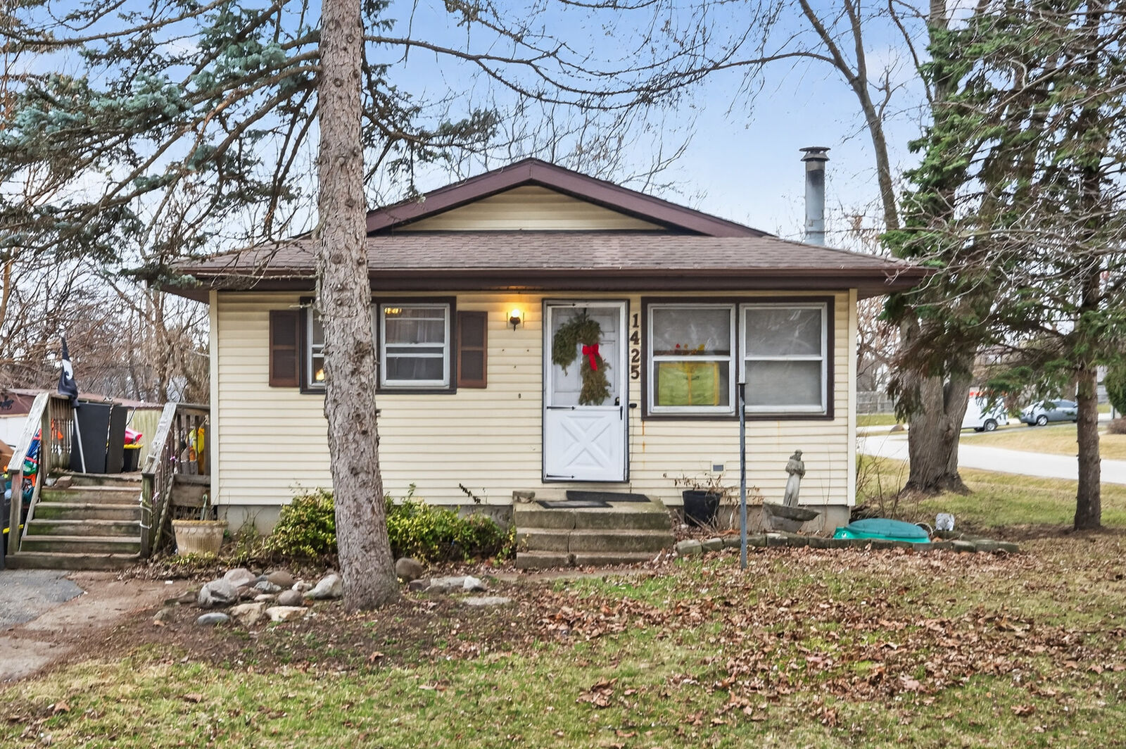 Property Photo:  1425 Washington Street  IL 60156 
