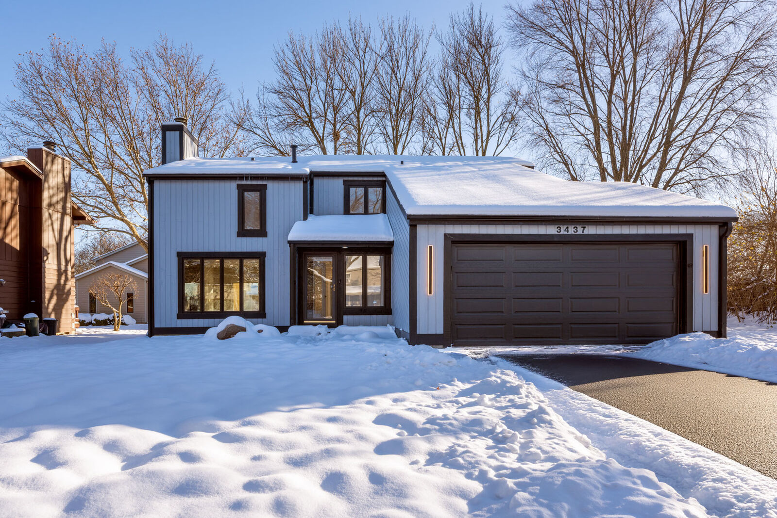 Property Photo: 3437 Summerhill Drive IL 60517