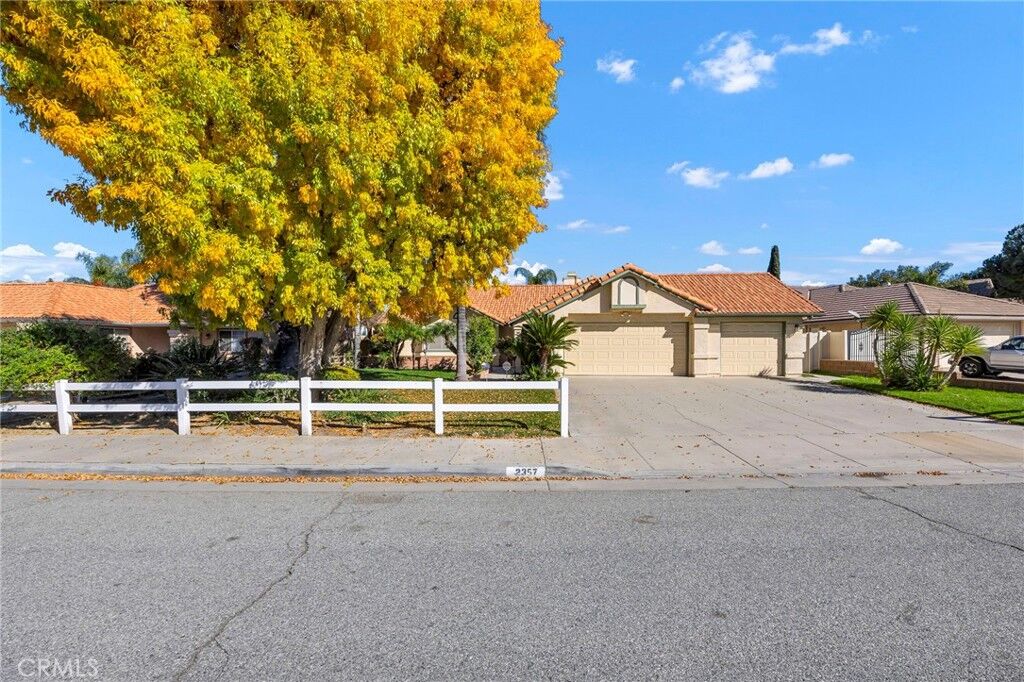 Property Photo:  2357 Calona  CA 92583 