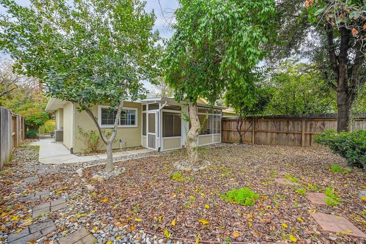 Property Photo:  1610 Colusa Avenue  CA 95616 
