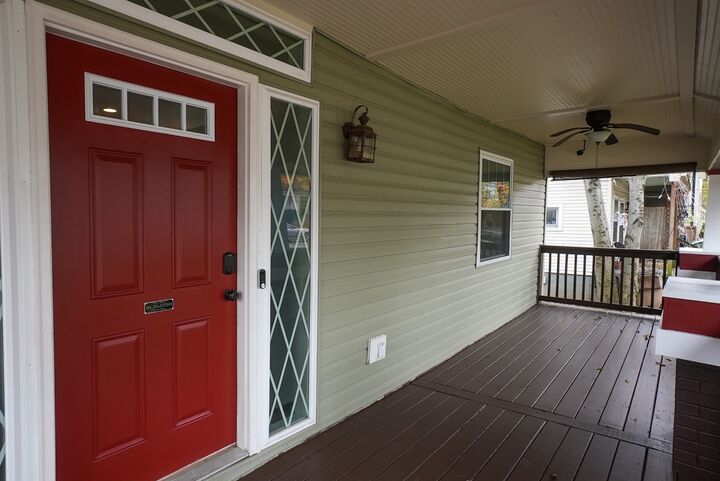 Property Photo:  1040 Sharpe Ave  TN 37206 