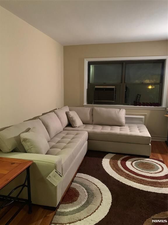 Property Photo: 3091 Edwin 4G NJ 07024