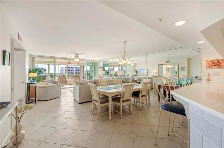 Property Photo:  21 Bluebill Ave 403B  FL 34108 