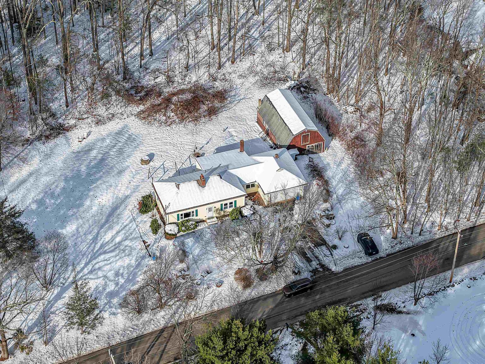 Property Photo:  52 Whittier Street  NH 03858 