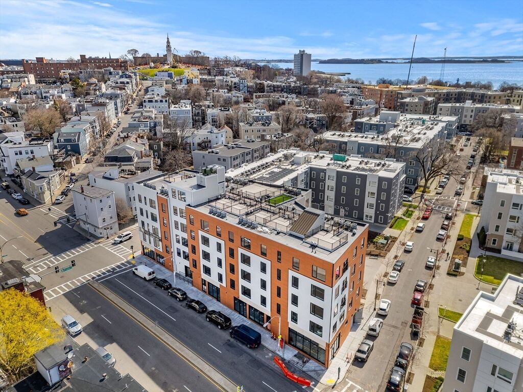 Property Photo:  256 Dorchester Street 305  MA 02127 