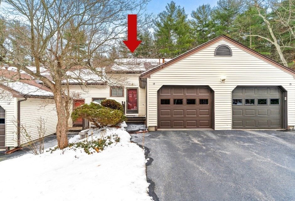 Property Photo:  14 Centercrest Dr 14  MA 01879 